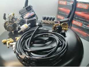 Комплект ГБО 4 Stag Q-Box Basic/ред.Stag r02/форс.Stag w 01 + балон 42л.